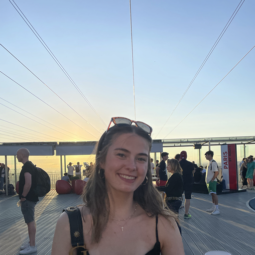 Photo of Alice Hoyle